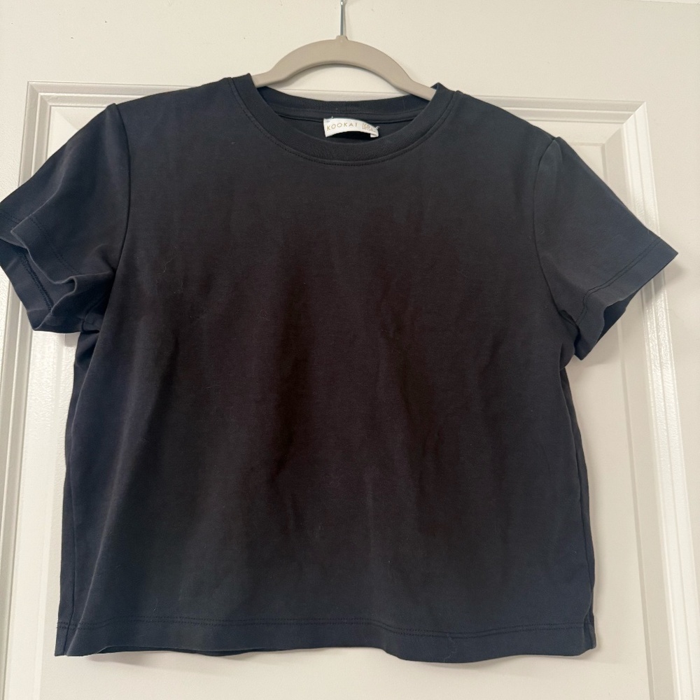 Kookai Staple Cropped Tee Black - Never Worn (in US 4)